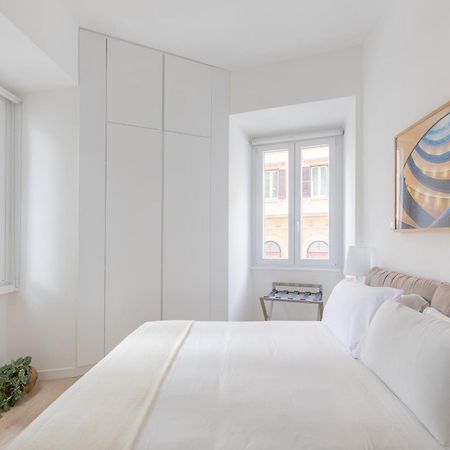 Iflat Vatican 2 Bedroom Design Apartment Rome Bagian luar foto