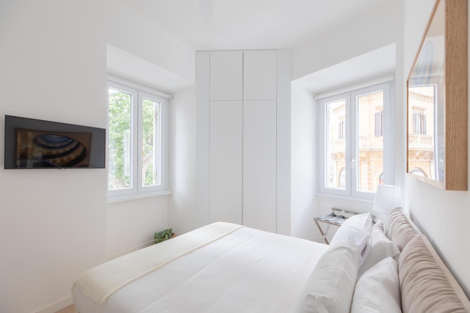 Iflat Vatican 2 Bedroom Design Apartment Rome Bagian luar foto