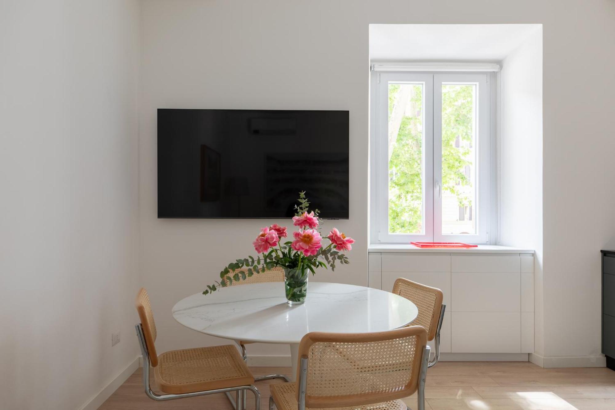 Iflat Vatican 2 Bedroom Design Apartment Rome Bagian luar foto
